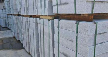 吉安芝麻白路牙石，路侧石