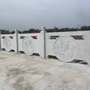 吉安芝麻白河道栏杆 石材栏杆