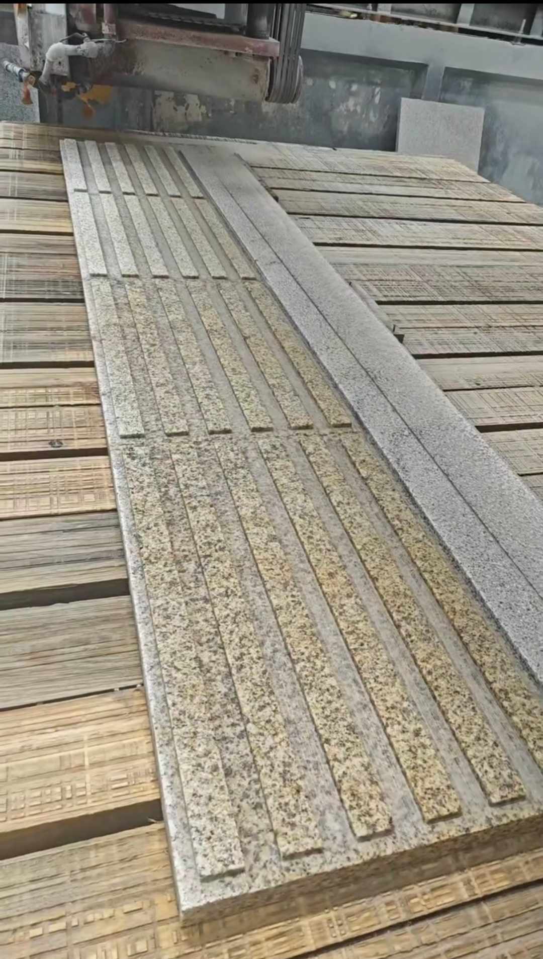 吉安黄金麻盲道石 盲条